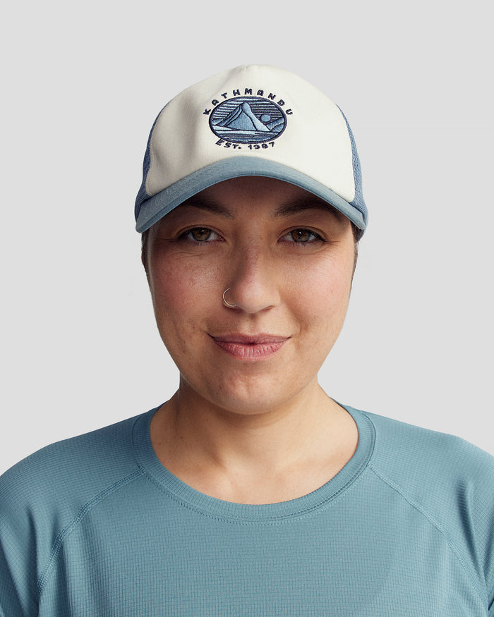 b1591_oqx_embroidered_trucker_cap_m_c_1760909080000