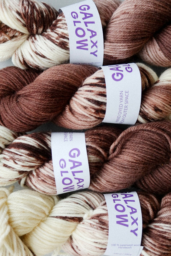 Galaxy Glow x Spektakelstrik Super Wool