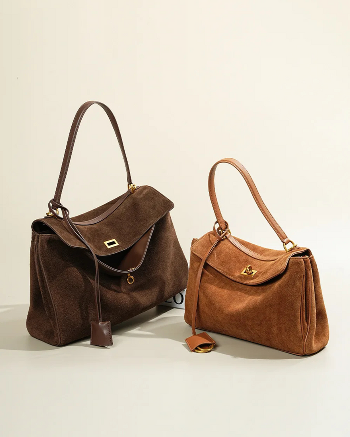 La Dame Sac - Suede Flap Bag