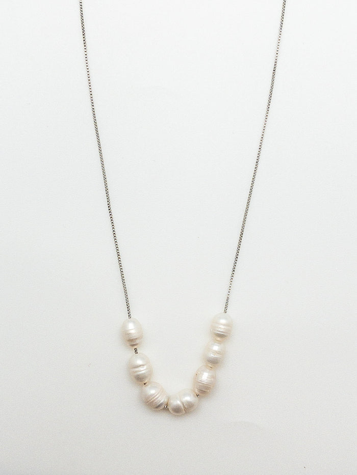 Luna Pearl Silver Necklace