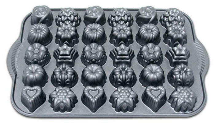 Nordicware Bundt TEA CAKES & CANDIES PAN *30 Mini Candy Molds SUNFLOWERS Hearts