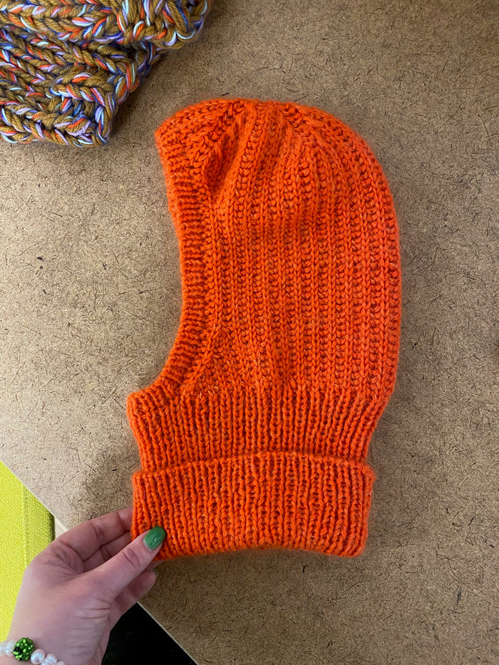 Wonderland Balaclava Kid Strikkeopskrift