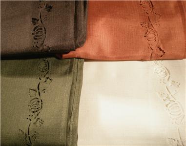 4-pk PUMPKIN HARVEST Laser Cut 17x17 DINNER NAPKINS Choose: IVORY ORANGE or DILL GREEN