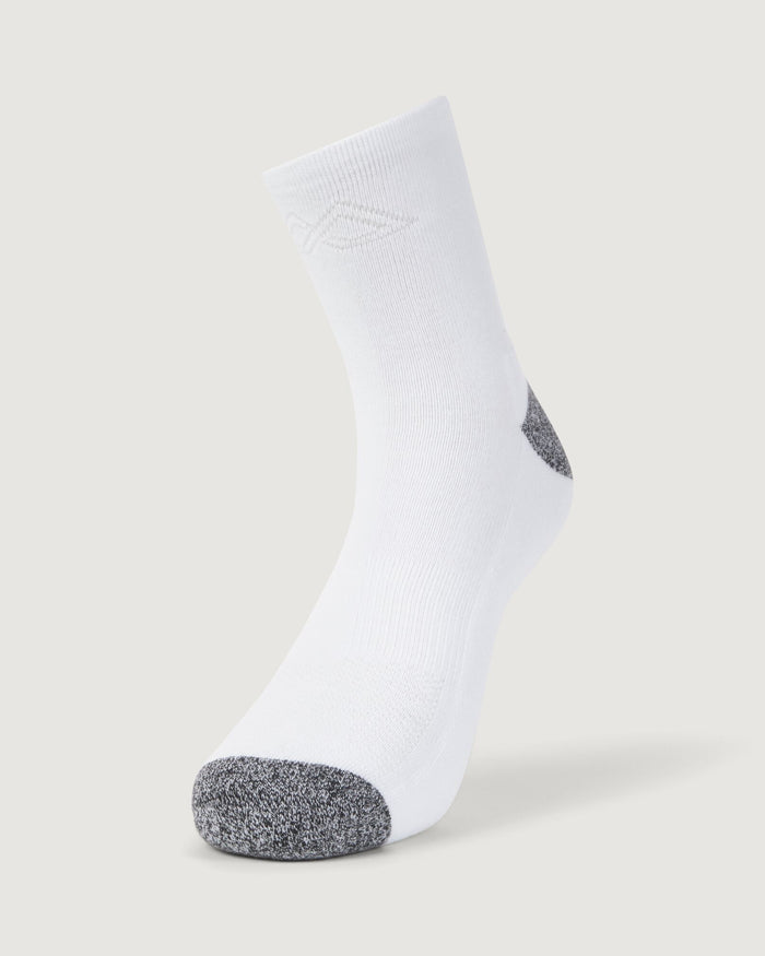 a1478_nzf_accion-drimotion_quarter_crew-socks_2pk_wh_d_1743631464000
