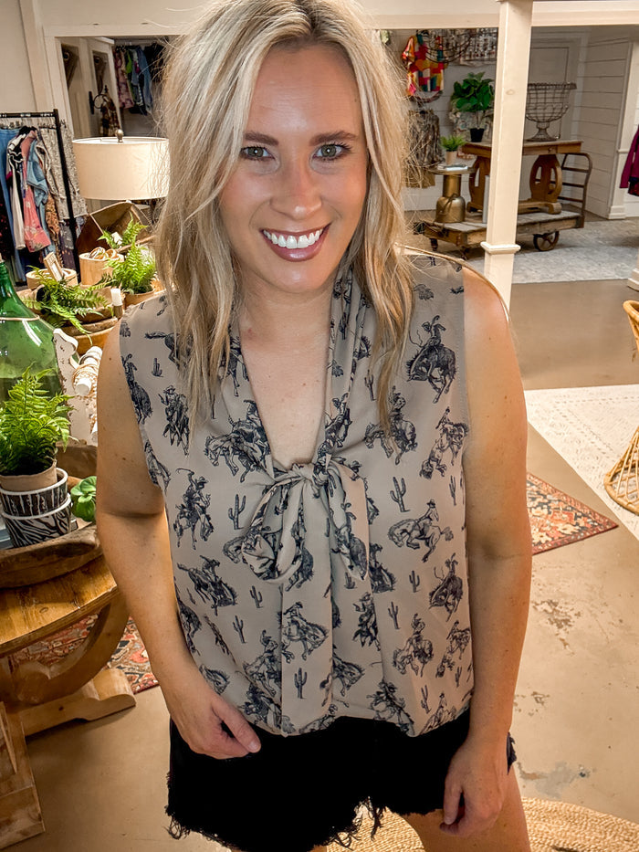 BUCKING HORSE TIE BLOUSE, MOCHA/BLACK