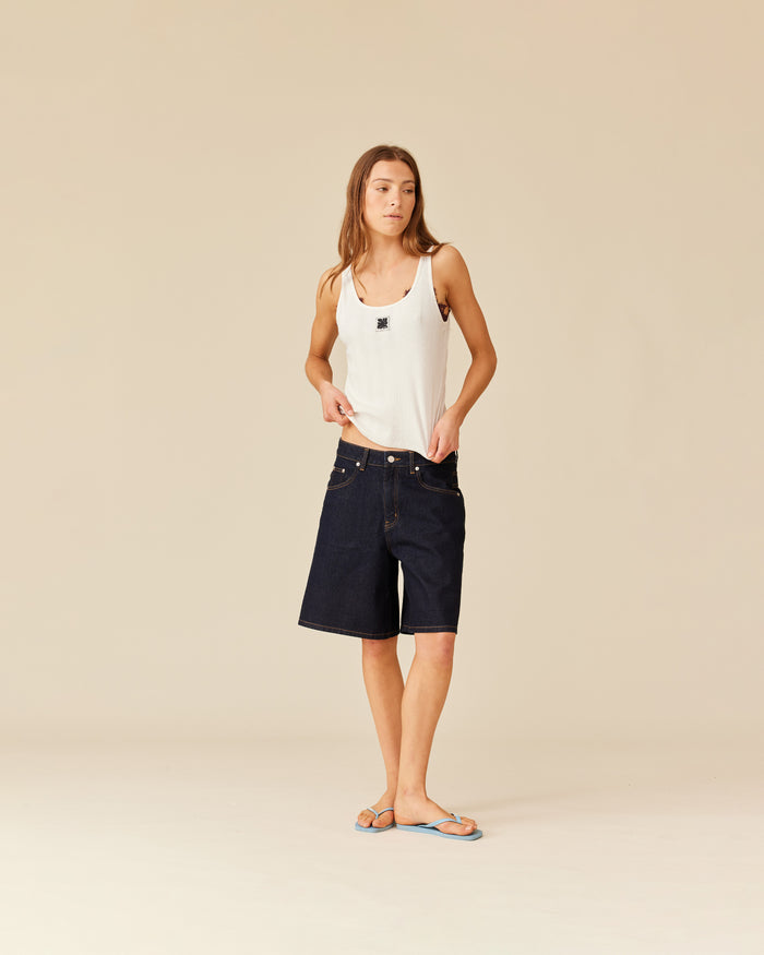 BUTTERFLY TANK WHITE