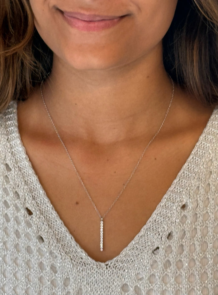Emily Sparkly Necklace