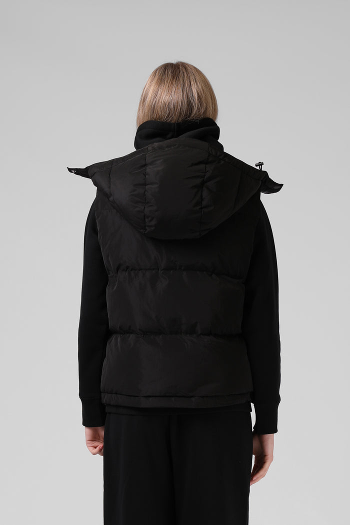 Explorer Vest - Black