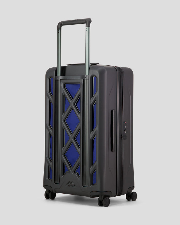 b1937_or6_80ltr_feather_flight_check_in_spinnerbright_navy_c_1774300895000