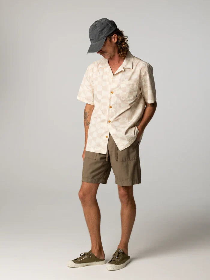 Finisterre Men's Dylan Printed Shirt