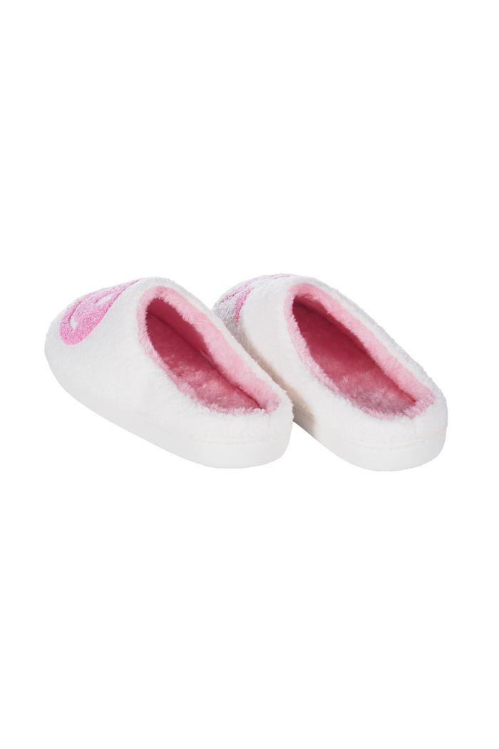 Fuzzy Slippers in Pink