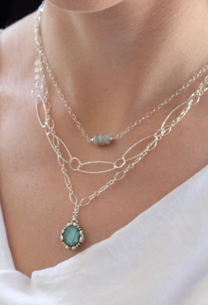 Georgina nh necklace in labradorite
