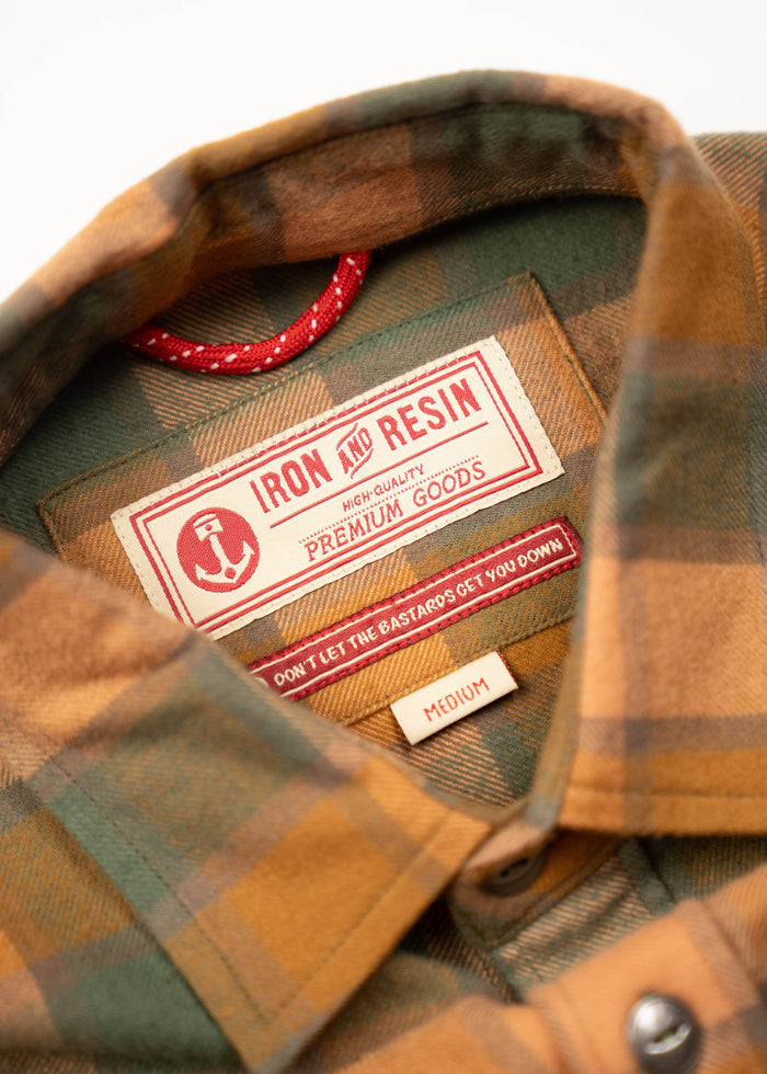 Greyson Flannel - Iron & Resin
