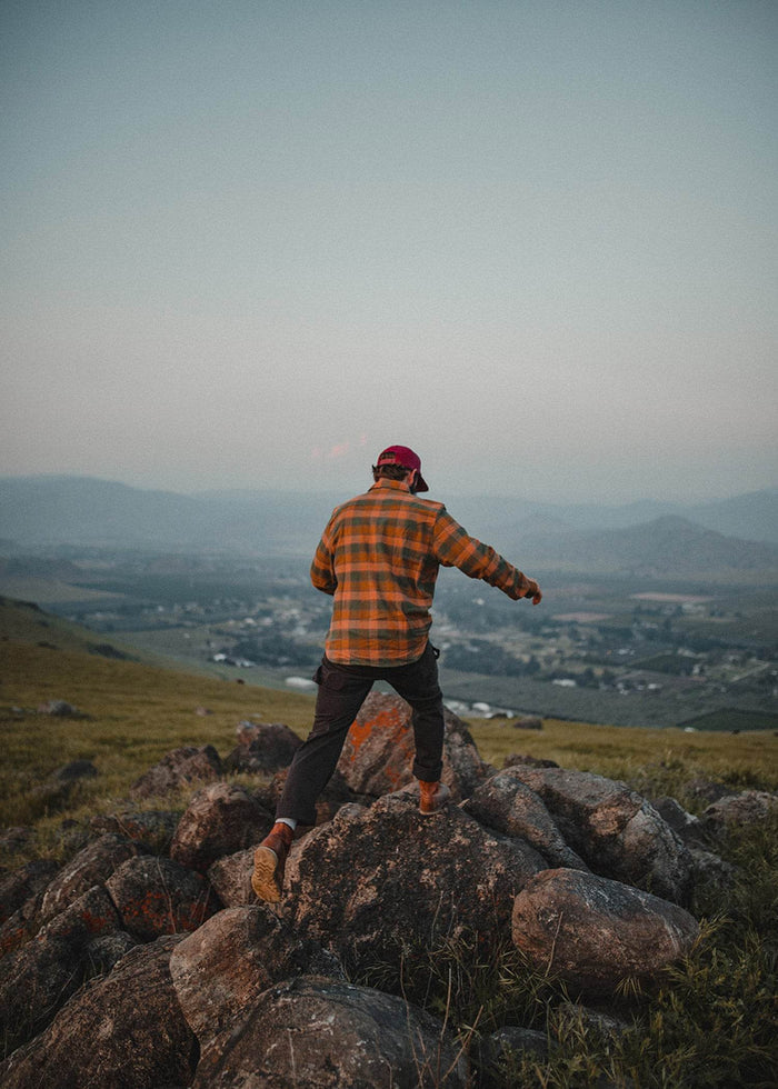 Greyson Flannel - Iron & Resin