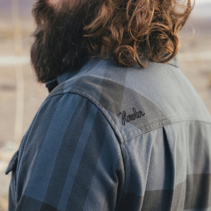 Harker's Flannel in Petrol