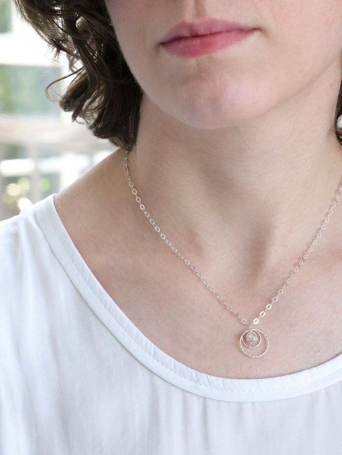 Hope nh Necklace in Sterling Silver