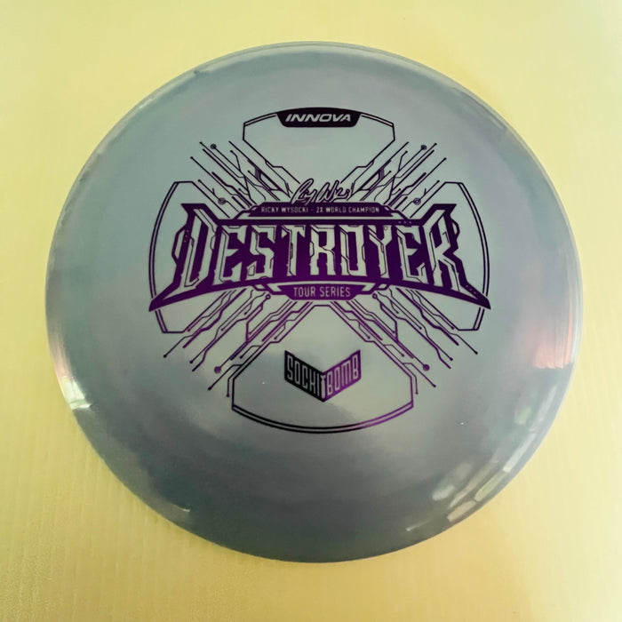 Light Blueish Lavender/Purple Stamp 11 / 173-5 grams