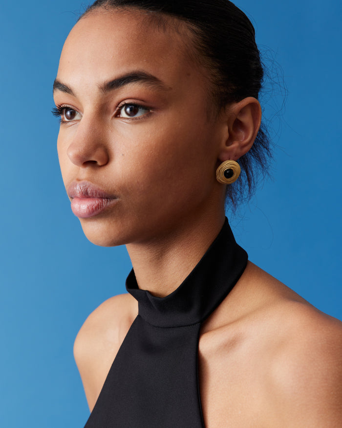 IRIS STUDS BLACK GOLD