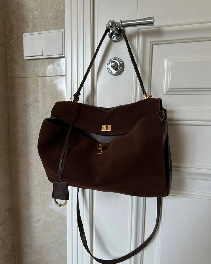 La Dame Sac - Suede Flap Bag