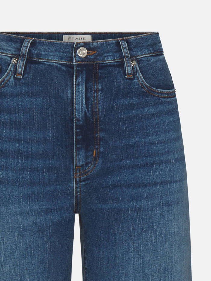 Pant Pack Shot Detail