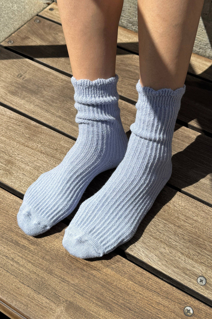 Linen Scallop Socks