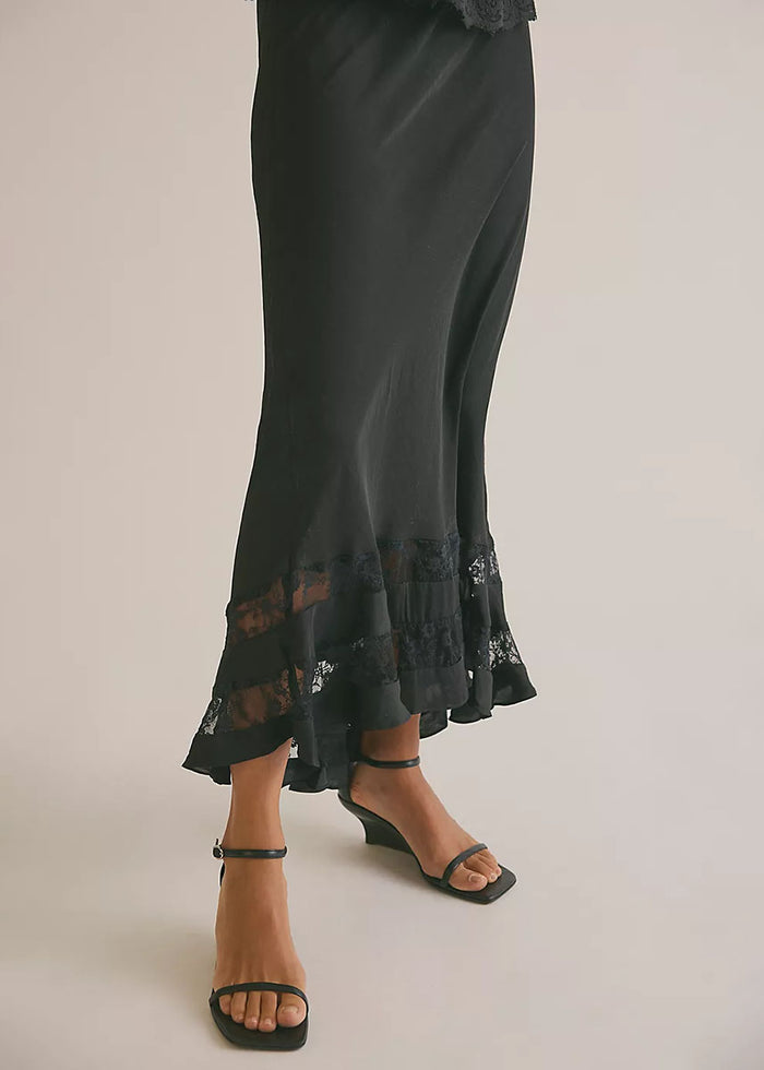 Long Lost Lover 1/2 Slip Skirt - Black