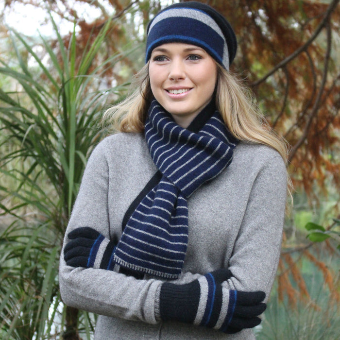 Lothlorian Merino - Possum Accent Stripe Glove (9894)