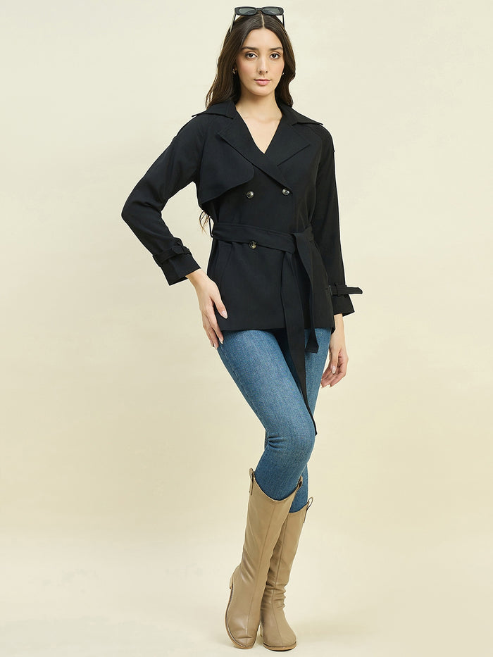 Madame Black Shrug