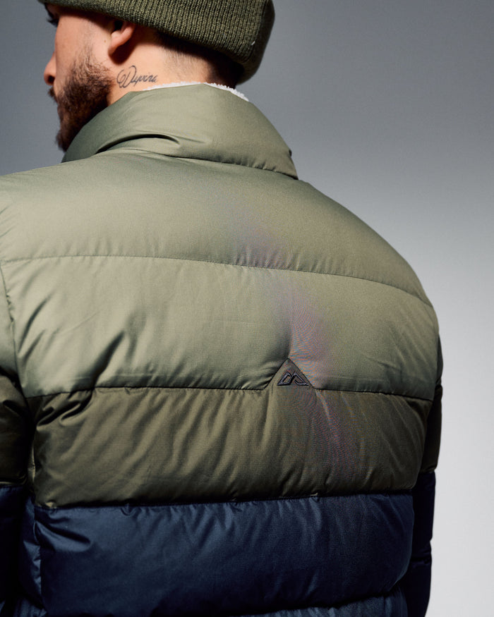b2904_p4v_mens_epiq_limited_down_jacket_f_1780957561000
