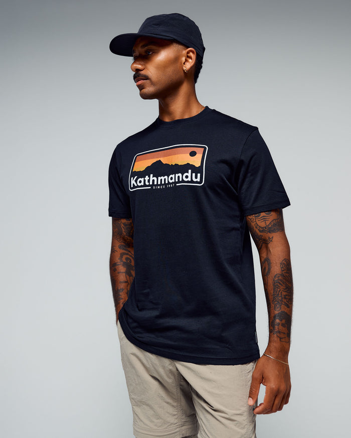 b0995_902_mens_kathmandu_logo_70s_organic_cotton_tshirt_a_1768348925000
