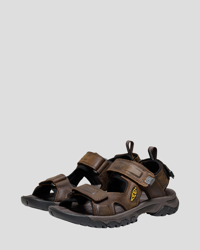 b2567_p15_keen_targhee_iii_sandal_d_1777931441000