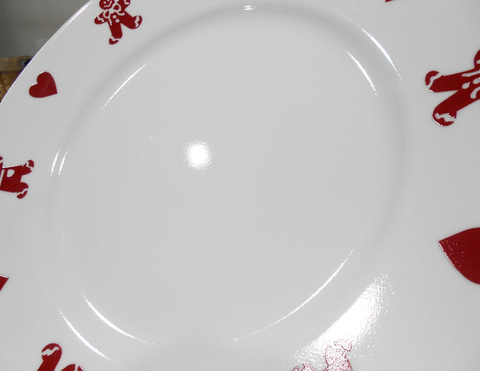 ❤️ NEW Corelle GINGERBREAD MEN & HEARTS 10 3/4" DINNER PLATE Christmas Valentines