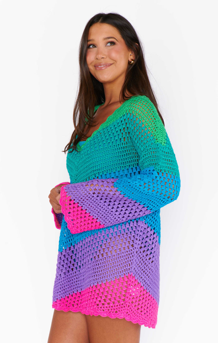 Paula V Neck Pullover ~ Chevron Stripe Crochet
