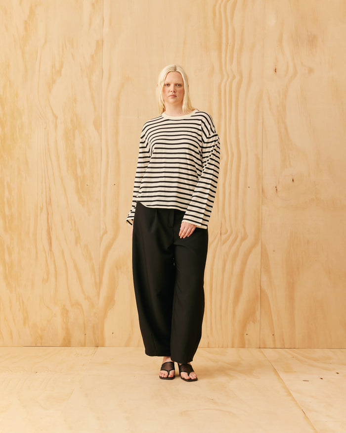 RELAXED MINNIE LONG SLEEVE BLACK WHITE