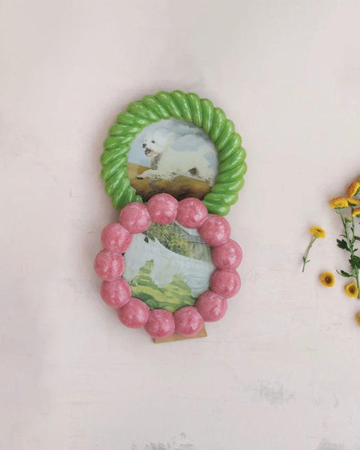 Round Twisted Picture Frame - Green