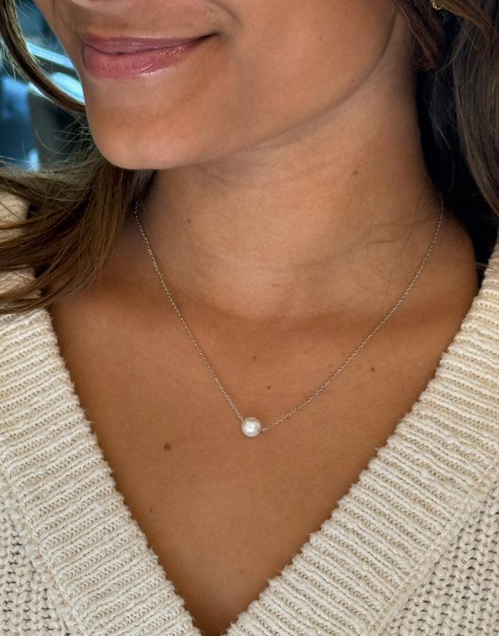 Seema Pearl Necklace