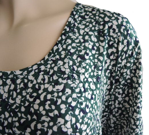 Shelz Stretch Swing Top