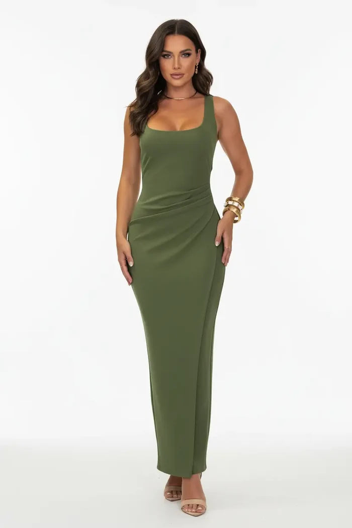 elegant women jumpsuit sleeveless upper section clean neckline structured shoulder line