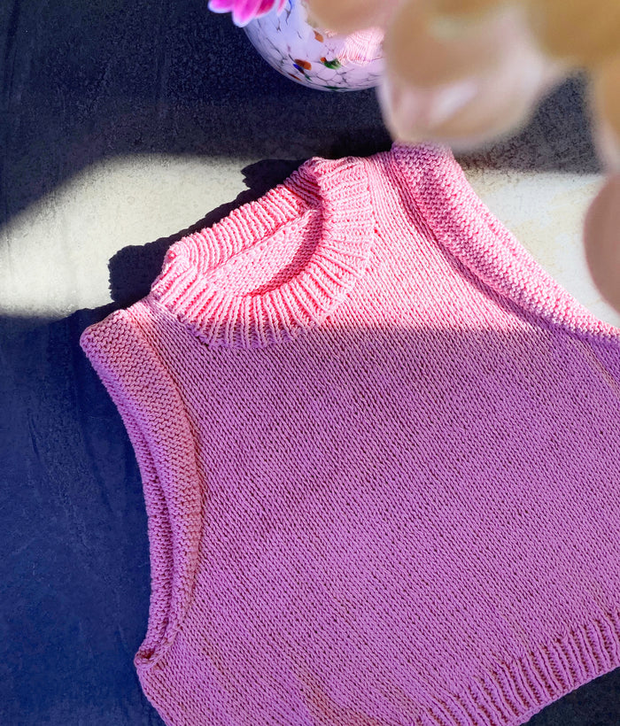 Sommer Saga Vest strikkeopskrift
