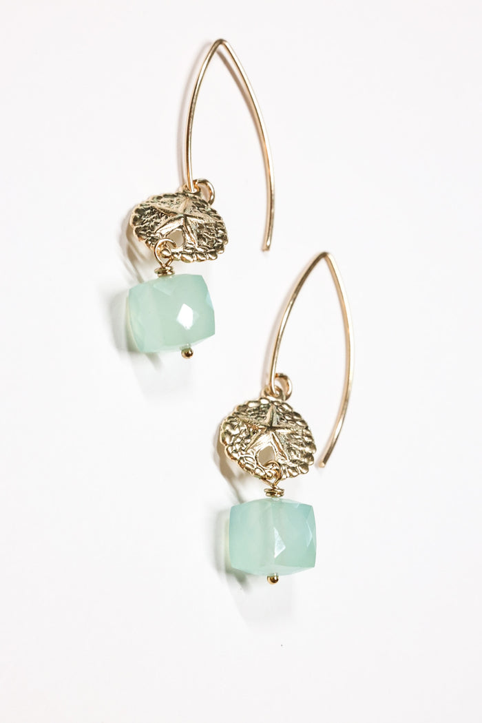 Starfish peruvian chalcedony earring gold filled on flat lay