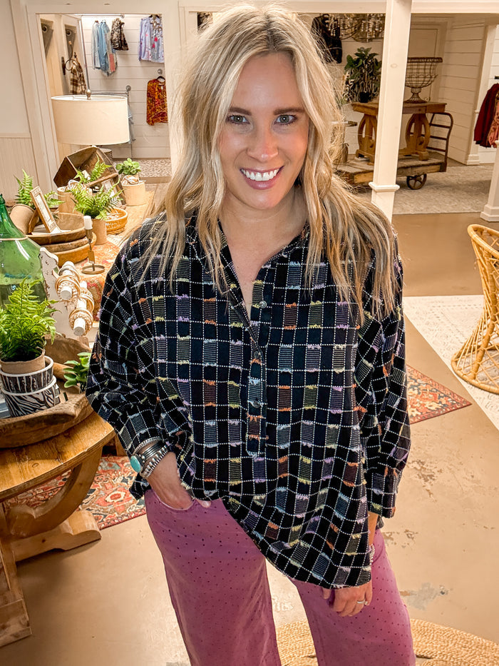 TEXTURED BUTTON FRONT BLOUSE, BLACK