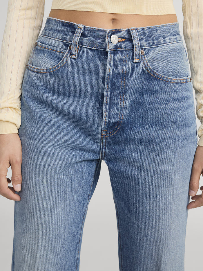 jeans front detail image