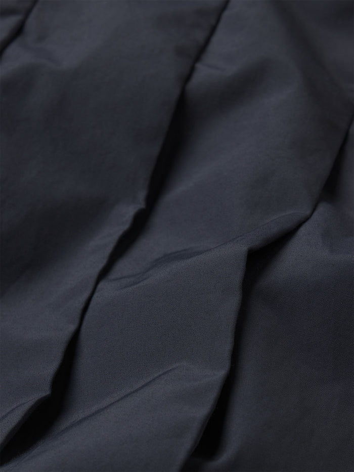 skirt-texture-detail-image