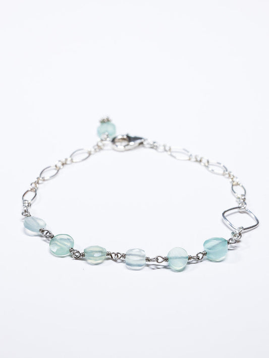 Tina Peruvian Chalcedony nh Bracelet in Sterling Silver