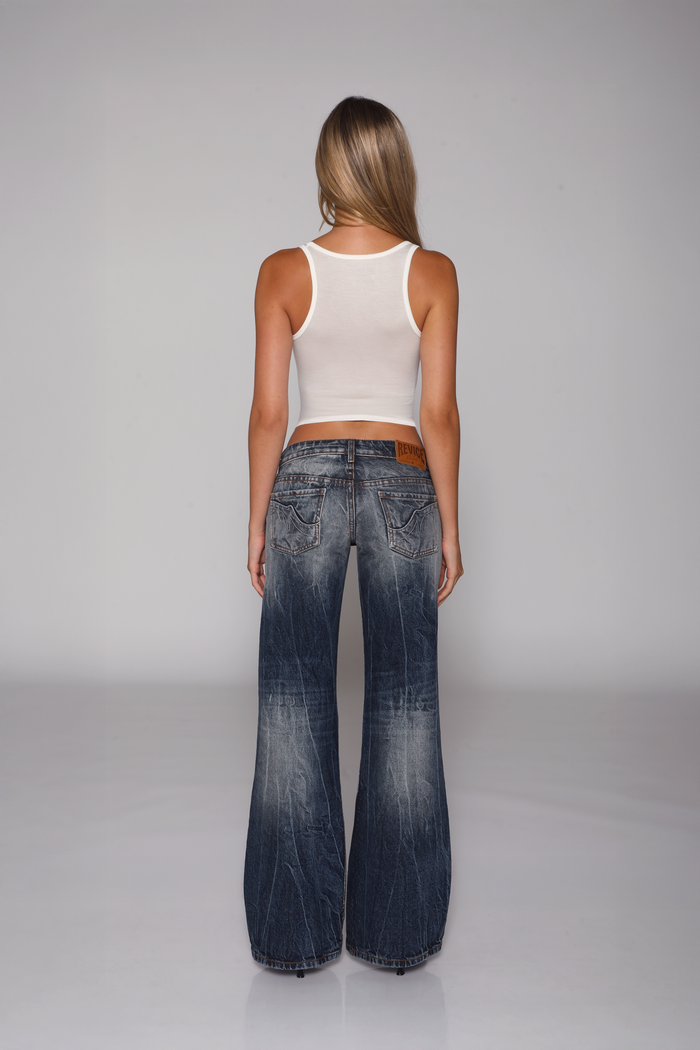 VICTORIA JEAN / DEEP SEA
