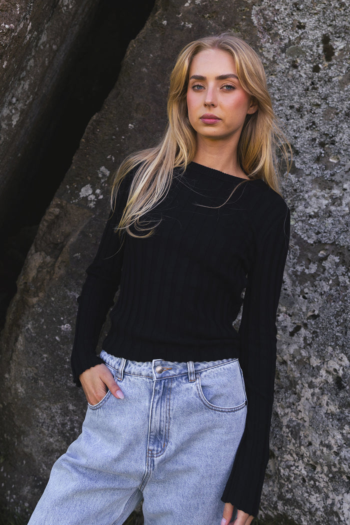 Wide Knit LS - Black
