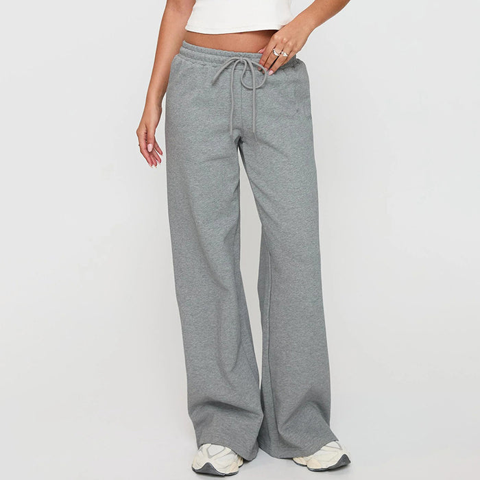 Women's casual trousers in polyester fabric with medium stretch, loose fit and simple shape for work-from-home comfort today.
