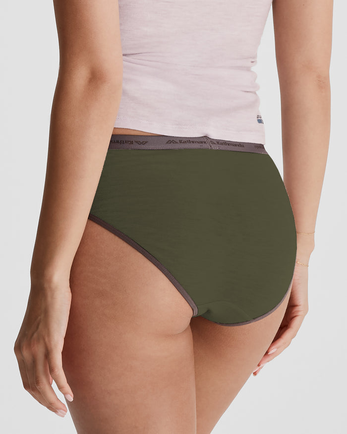 b0537_ojy_k_merino_125_womens_brief_b_1754358300000