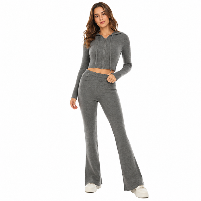 Women’s cozy lounge outfit with zip hoodie and easy pull-on pants