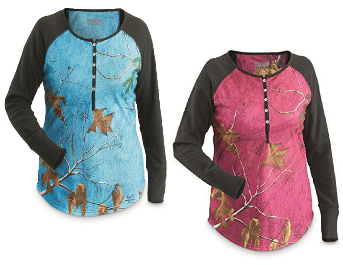 Women's MOSSY-OAK BREAK-UP COUNTRY Camo Thermal Knit Henley Shirt *PINK or BLUE